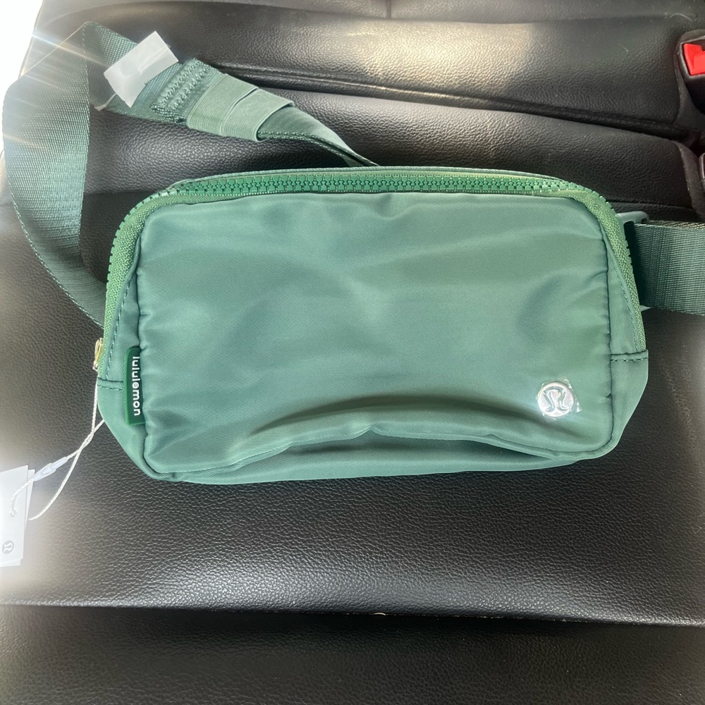 lululemon athletica Green Crossbody Bag
